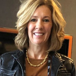 Meet your Posher, Cathy